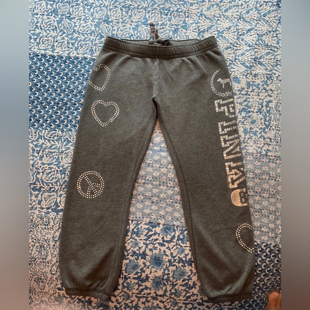 Rare HTF Victoria Secret pink peace and love ❤️